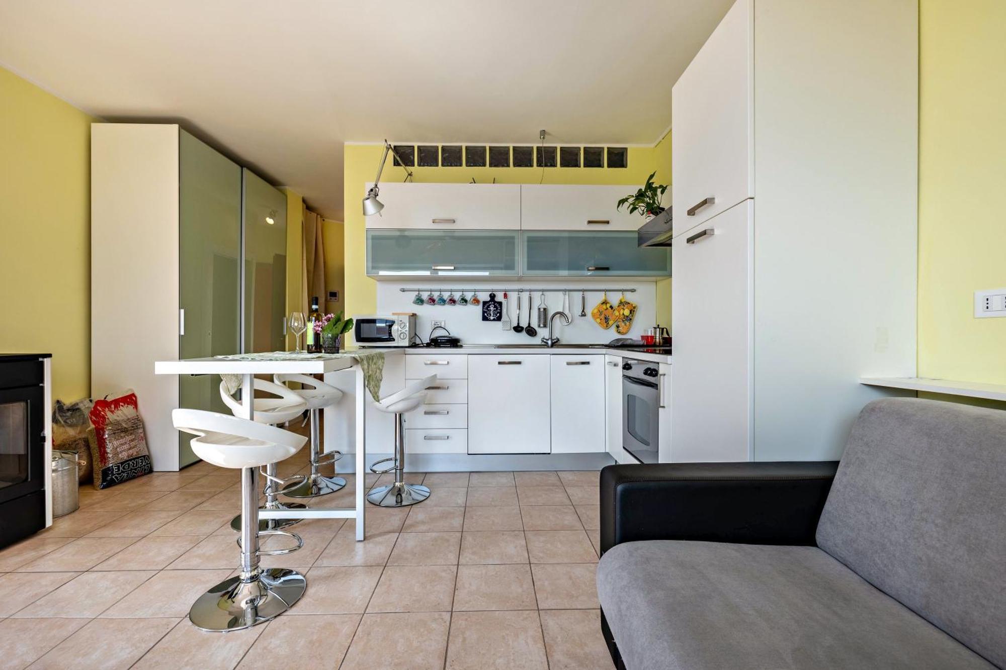 Apartamento Casa Sara With Swimming Pool Riva del Garda Exterior foto