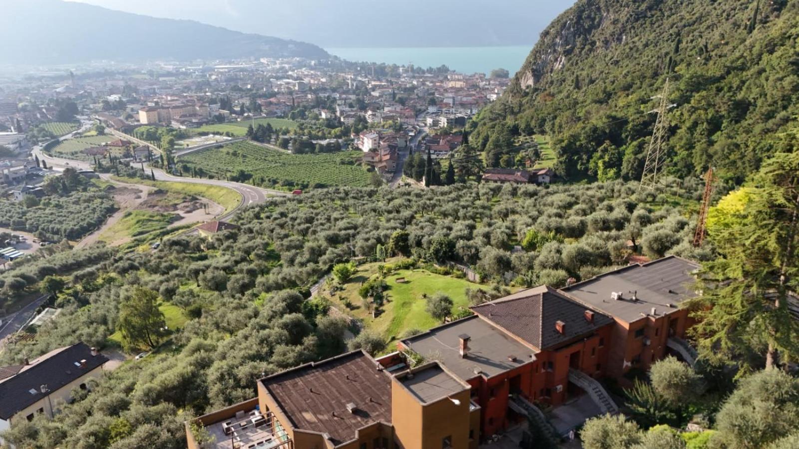 Apartamento Casa Sara With Swimming Pool Riva del Garda Exterior foto